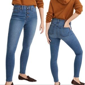 Madewell Jeans 10'' High Rise Skinny Button Front Dewitt Wash MA981